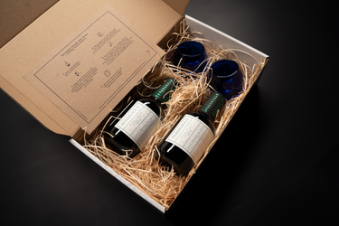 Perdisacca Organic Gourmet Collection gift box with olive oil tasting kit